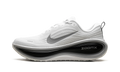 Vomero Plus "White Black Cool Grey" II7181 102