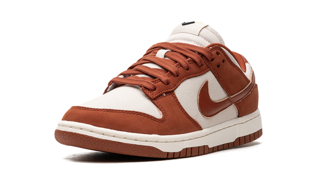 NIKE DUNK LO LX WMNS "Rugged Orange" DZ2710 101