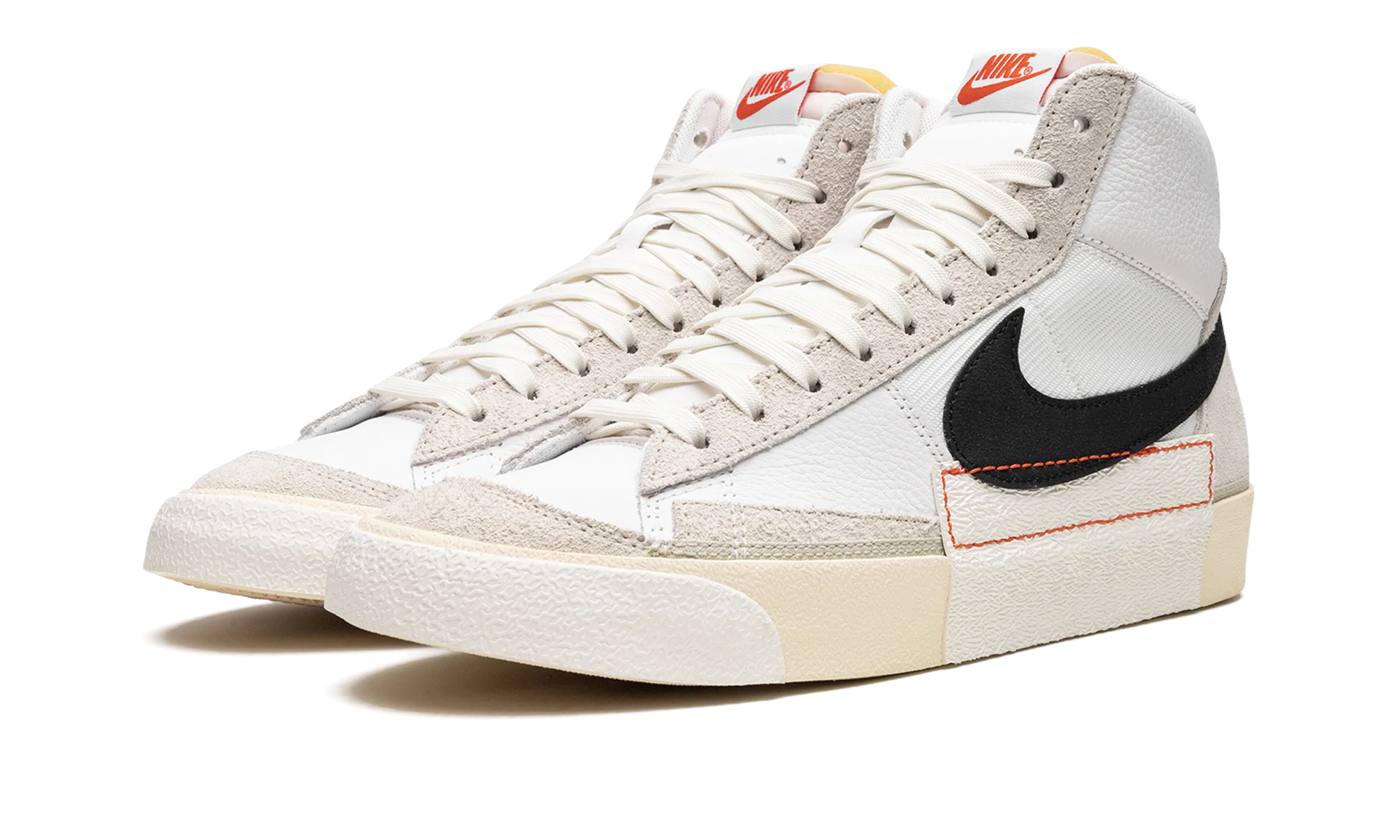 Blazer Mid '77 "Pro Club Light Bone" DQ7673 100