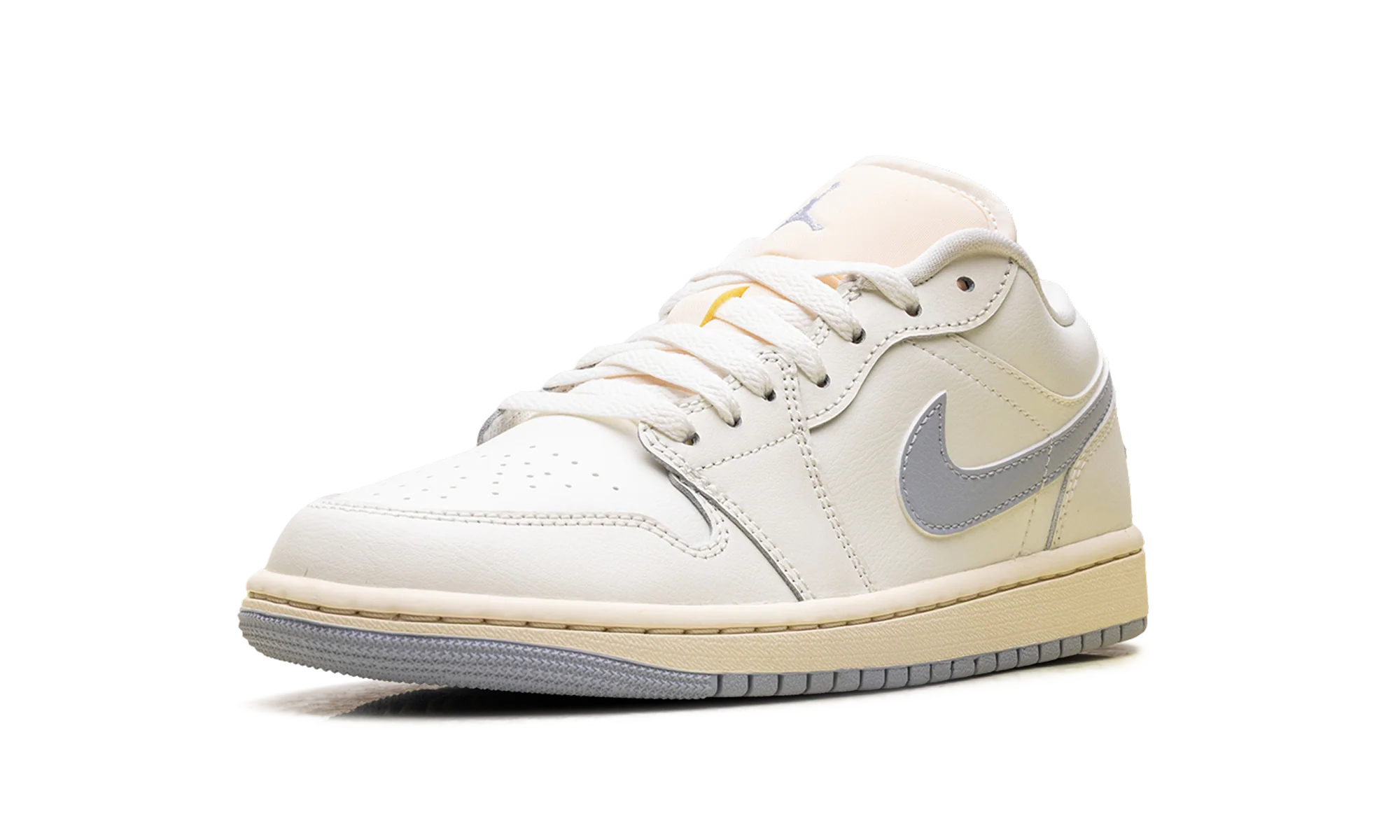 Air Jordan 1 Low WMNS "White/Purple" DC0774 106