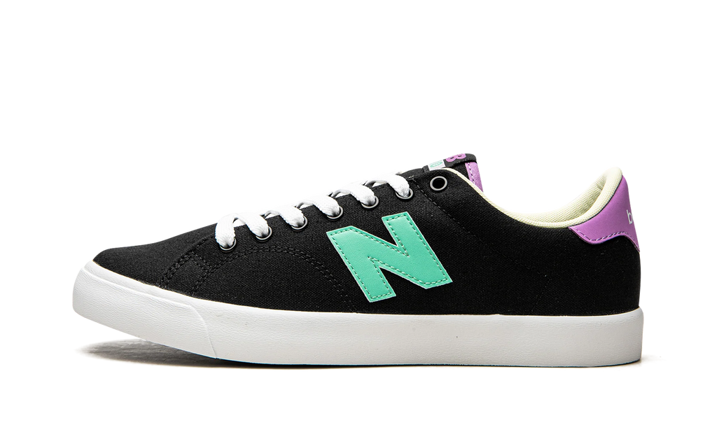 210 "Black/Summer Jade" AM210STC