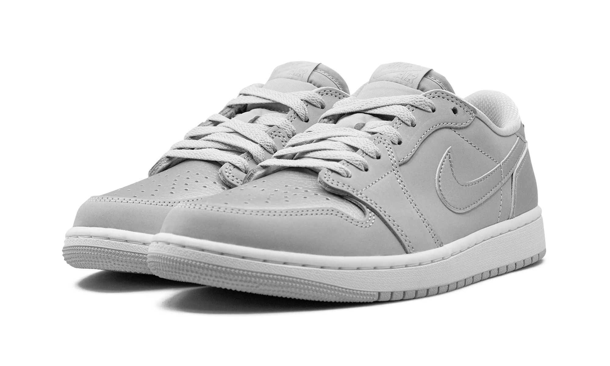 Air Jordan 1 Low "Metallic Silver" CZ0790 002