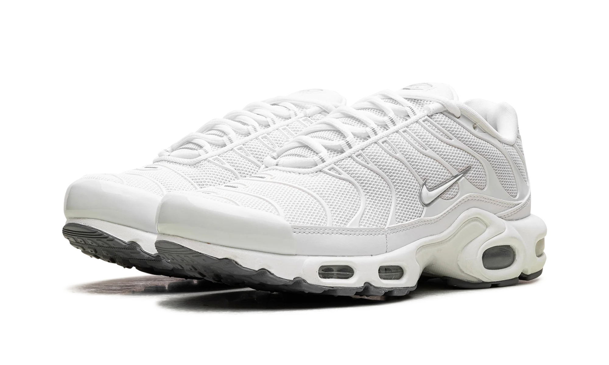 Air Max Plus "Triple White" 604133 139