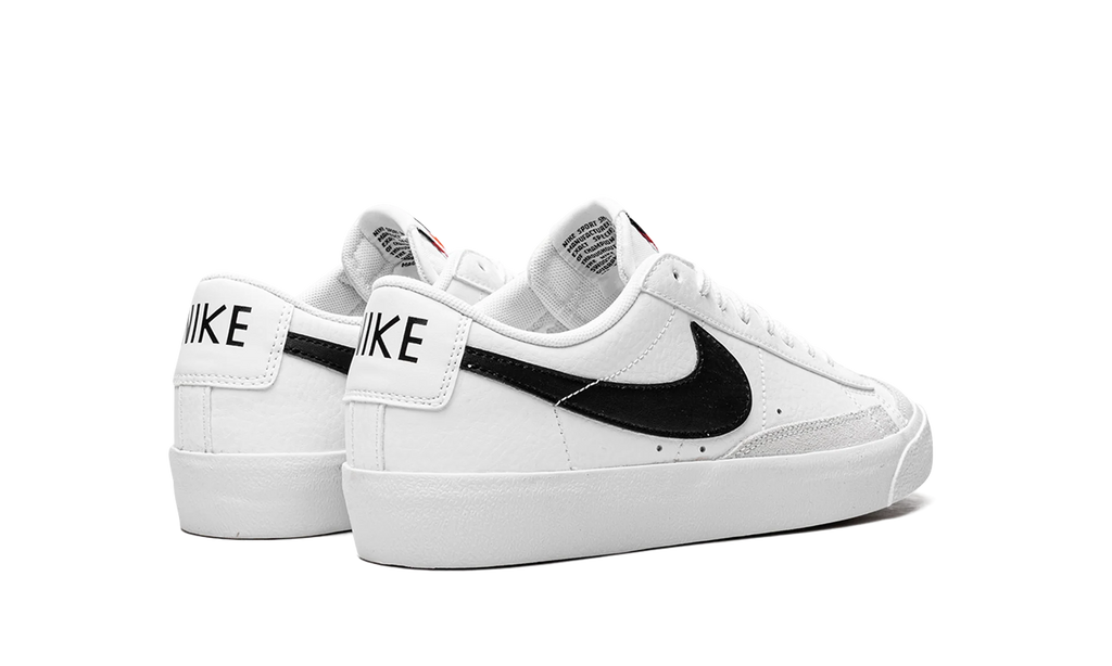 Blazer Low '77 GS "White Black" DA4074 101