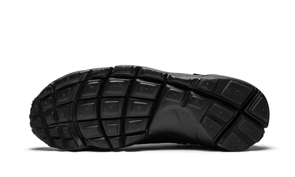Air Footscape NM "Comme des Garcons Black" BV0075 001