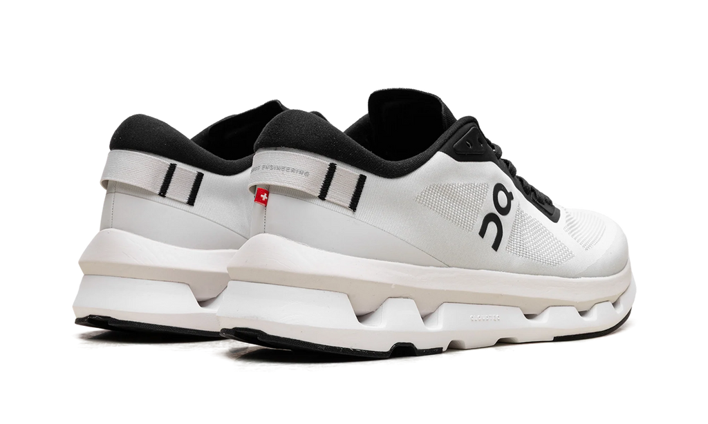Cloudzone WMNS "Ice Black" 3WF10071926
