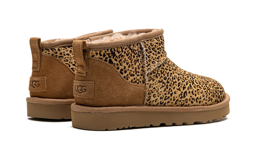 Ultra Mini Speckles Boot WMNS "Chestnut" 1149270 CHE