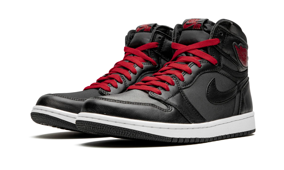 Air Jordan 1 Retro High OG "Black Satin/Gym Red" 555088 060