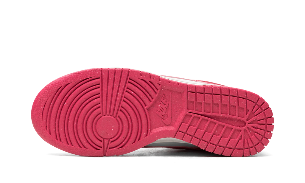 Nike Dunk Low. WMNS "Pink" DD1873-600
