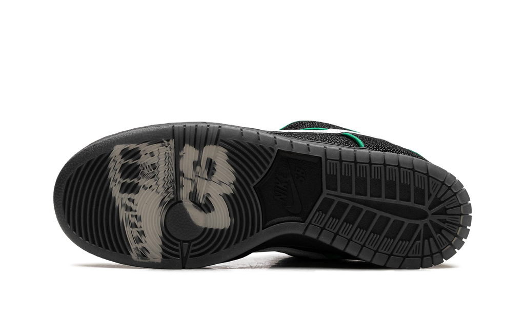 SB Dunk Low "Bronx Girls Skate" HV1664 001