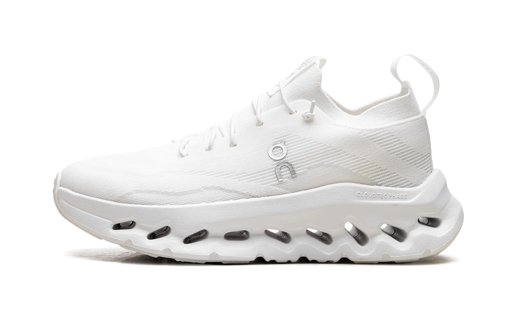 Cloudtilt WMNS "LOEWE All White" 3WD30310108