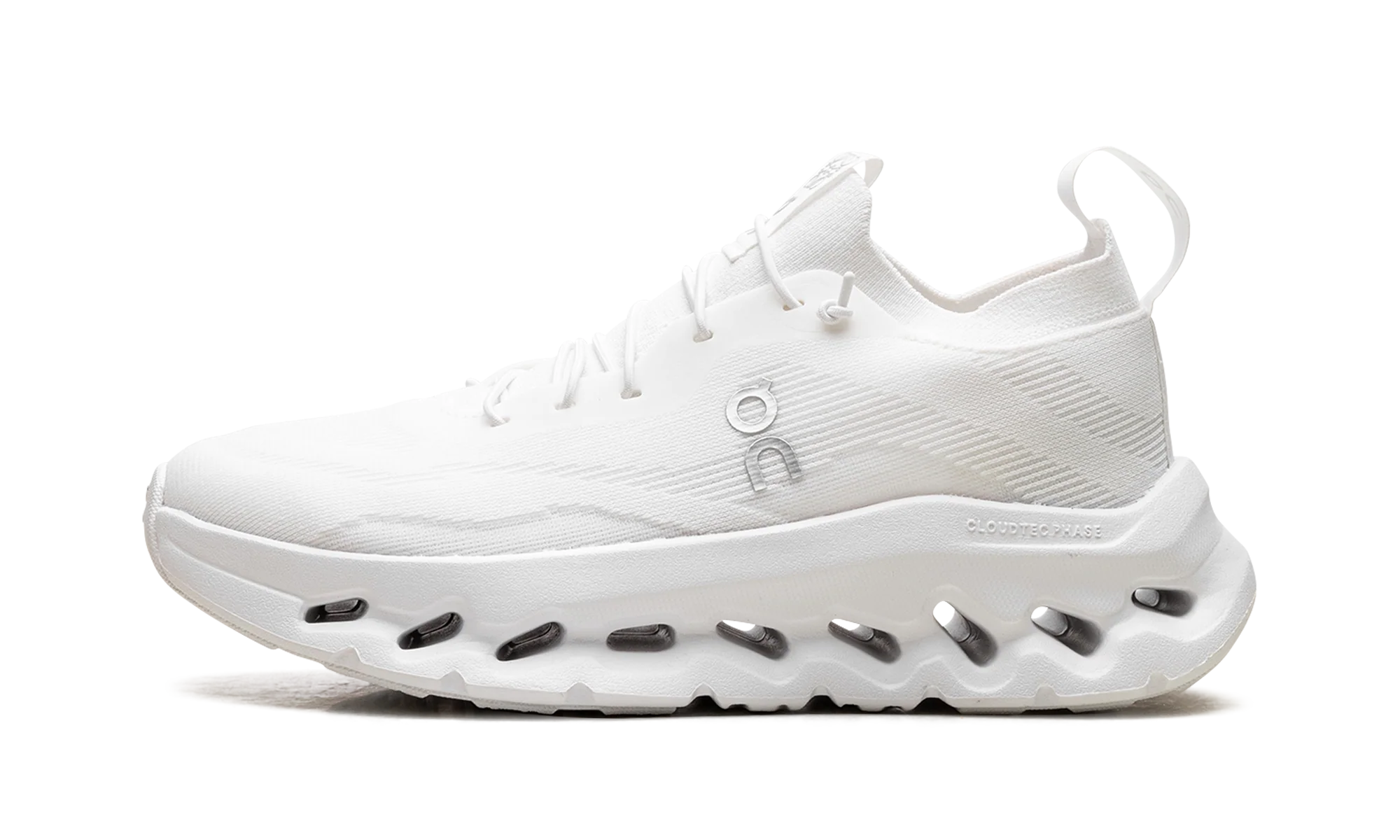 Cloudtilt WMNS "LOEWE All White" 3WD30310108