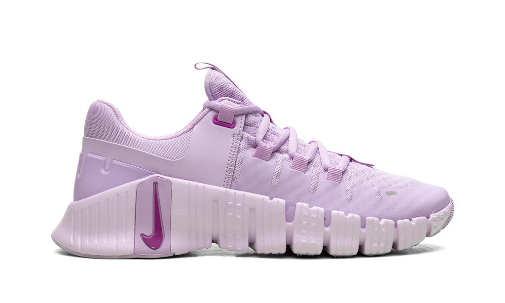 Free Metcon 5 Wmns "Bloom" DV3950 502