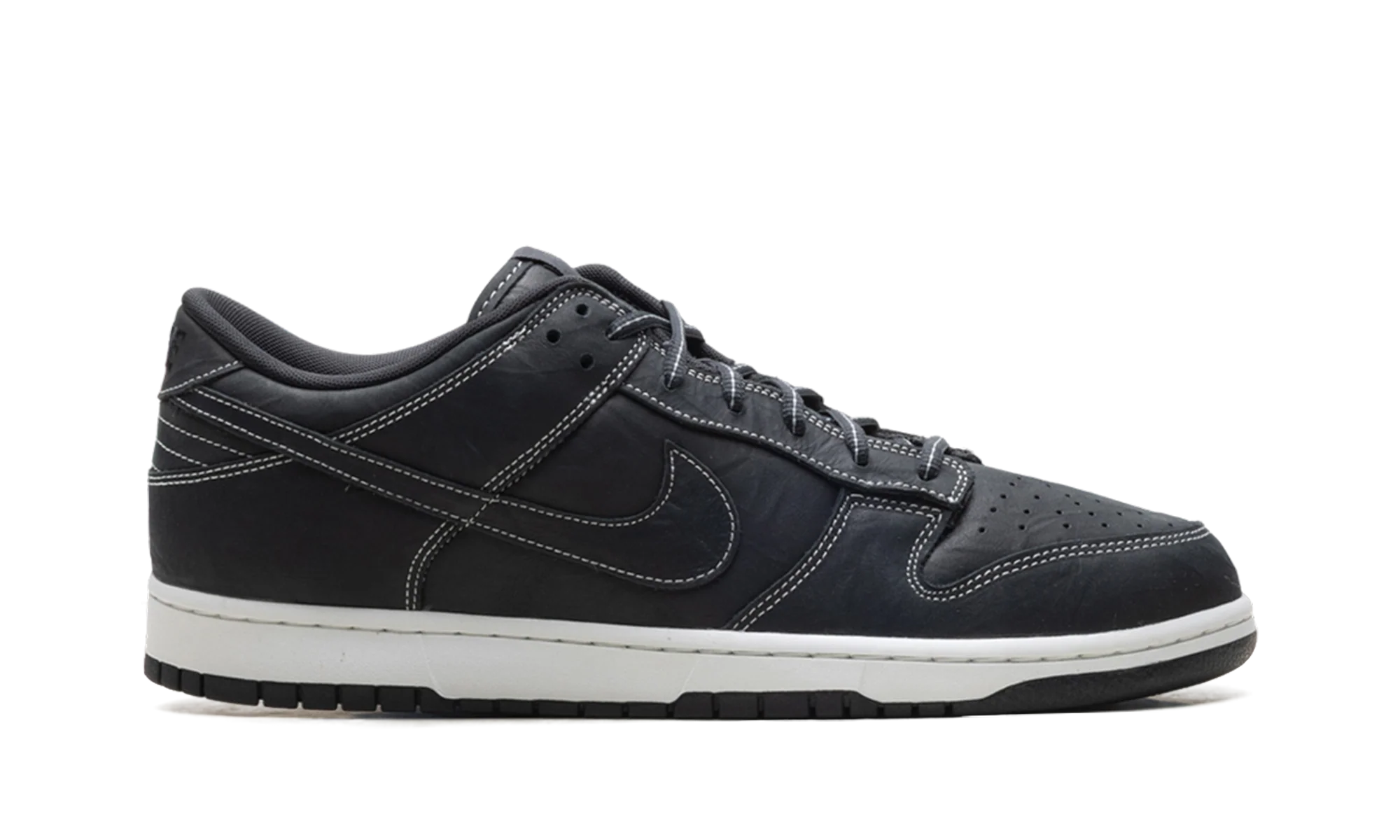 Dunk Low "Off-Noir / Summit White" IO4550 001