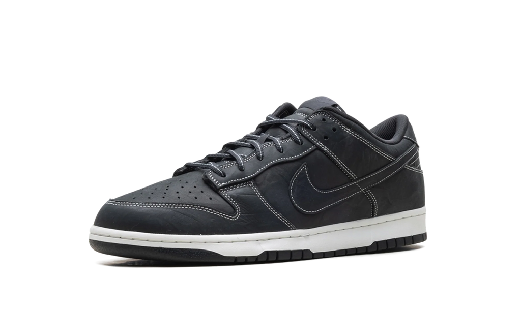 Dunk Low "Off-Noir / Summit White" IO4550 001
