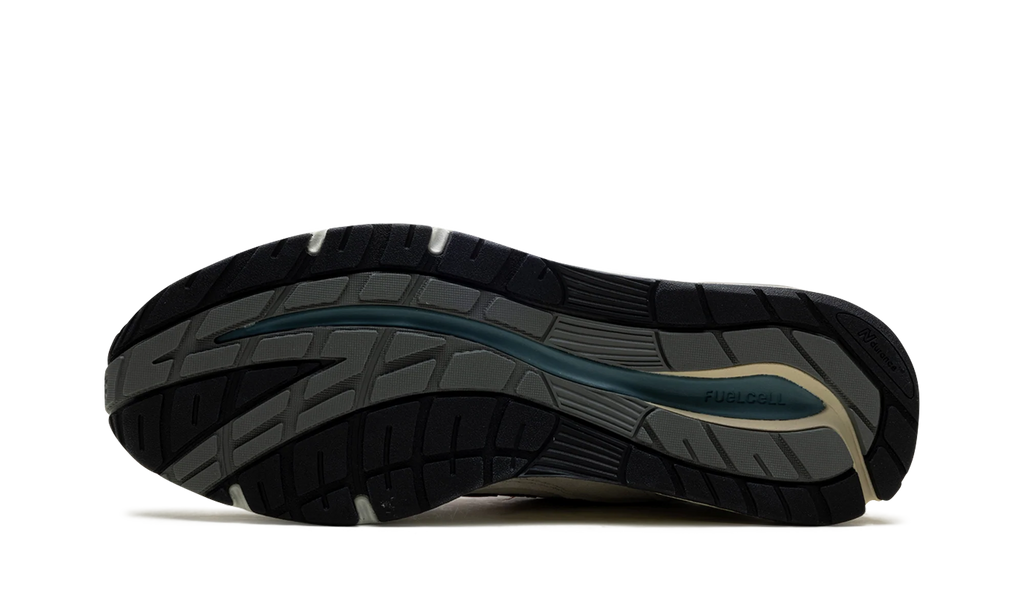 991v2 "MiUK Kith Madison Square Garden" U991KT2
