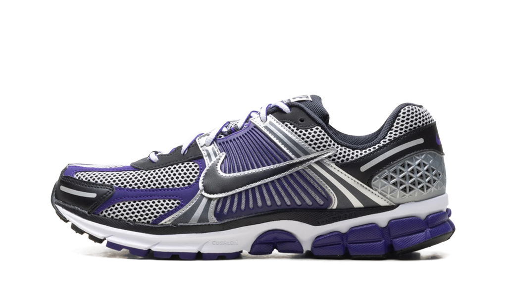 Vomero 5 "Metallic Silver / Court Purple" IM2220 095