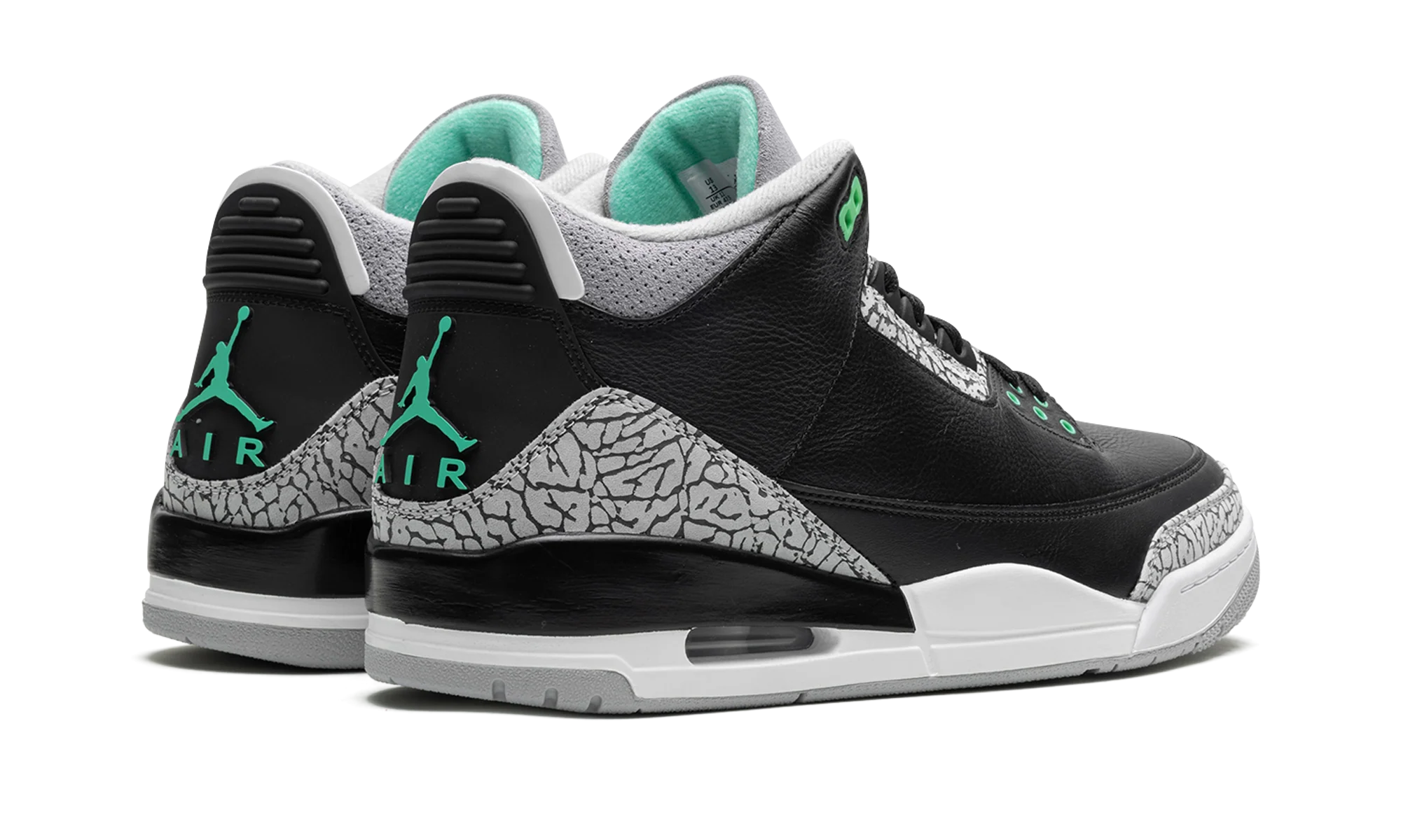 Air Jordan 3 Retro "Green Glow" CT8532 031