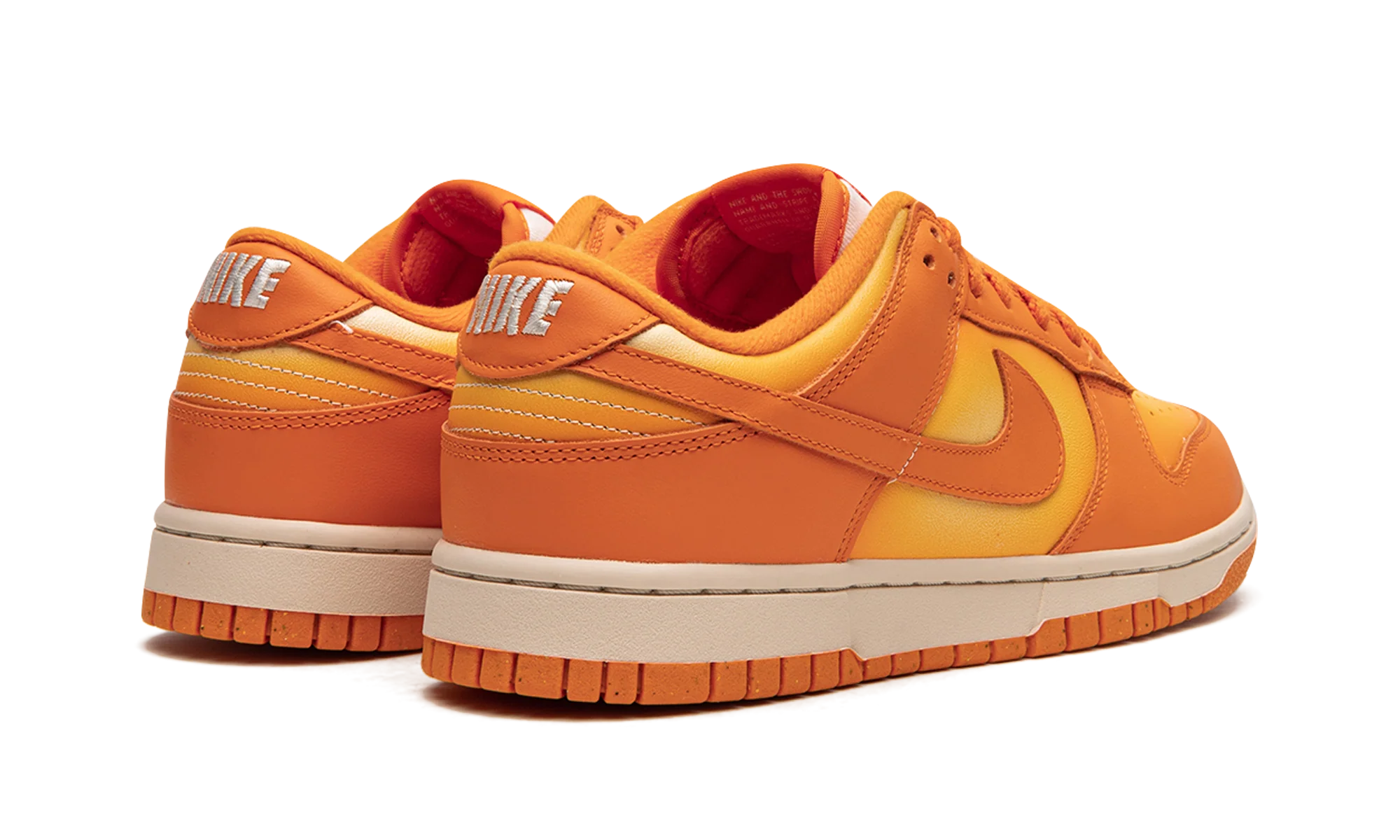 DUNK LO MNS WMNS "Magma Orange" DX2953 800