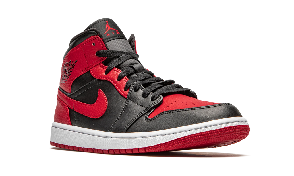 Air Jordan 1 Mid "Banned 2020" 554724 074