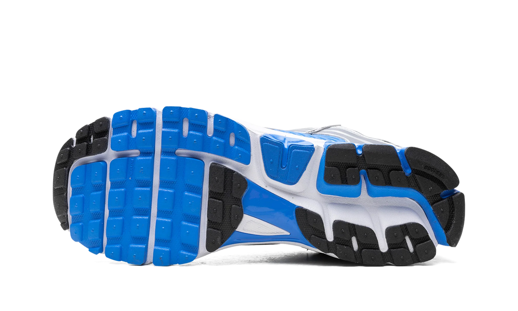 Zoom Vomero 5 "Metallic Silver/Photo Blue" FJ4151 100