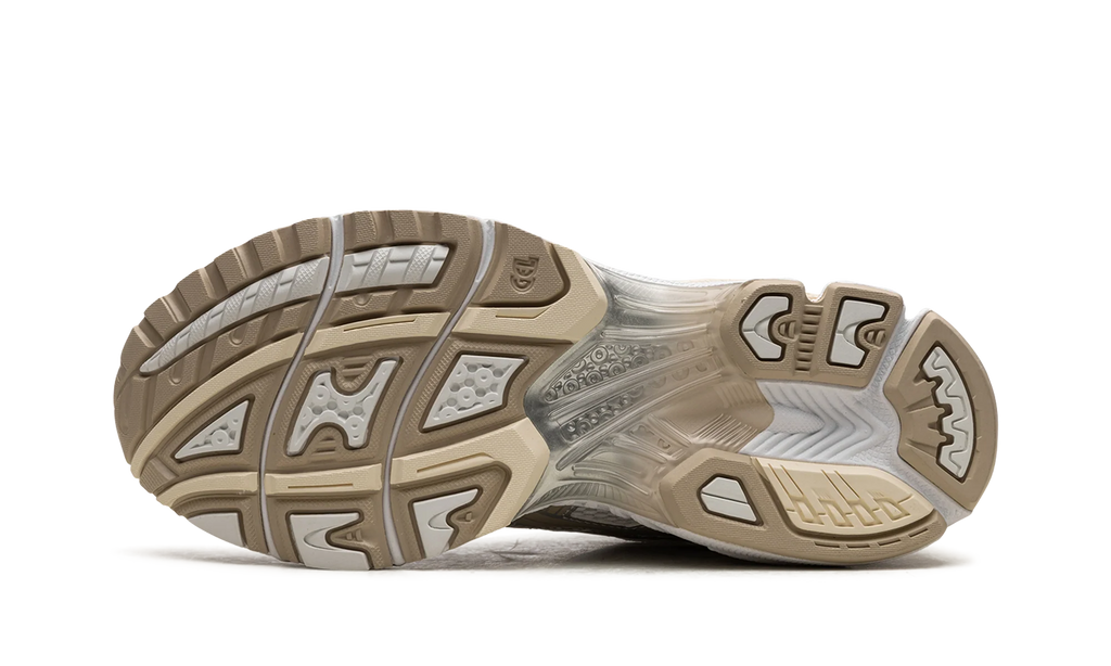 GEL-KAYANO 14 WMNS "Simply Taupe" 1202A056 110