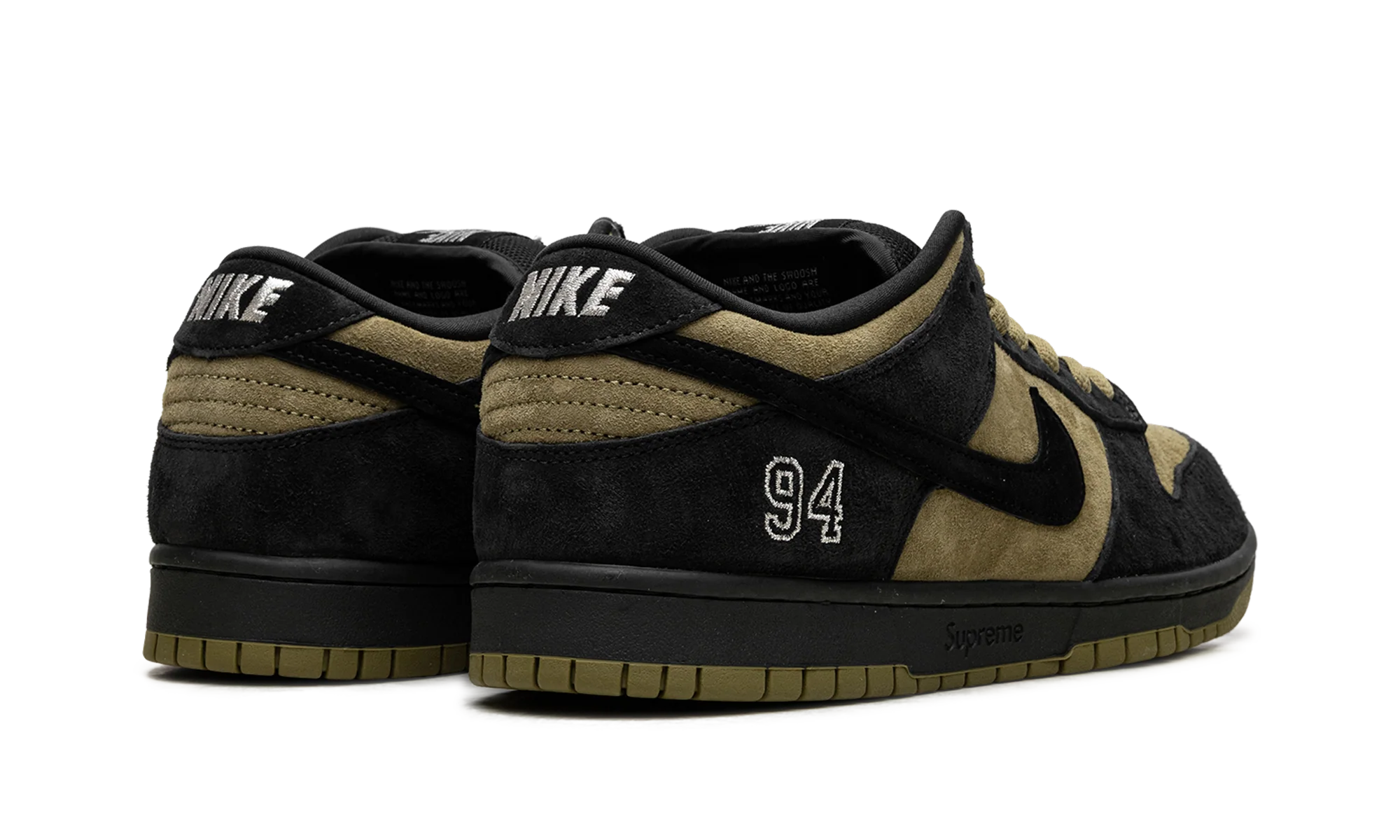 SB Dunk Low "Supreme - Camper Green" HQ8487 300