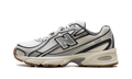 740 "Beige Grey" U740AA2