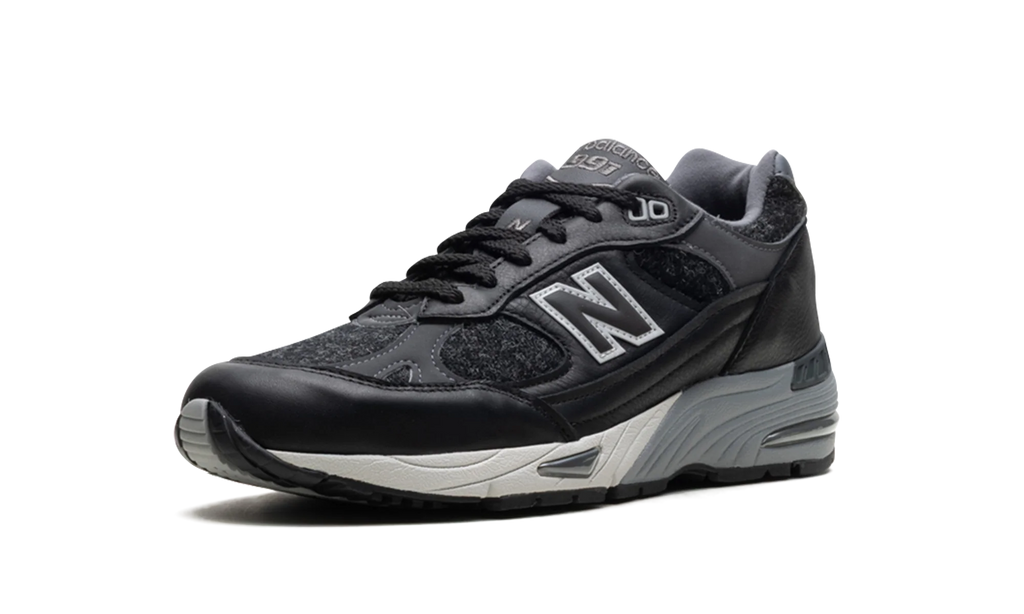 991 "Harris Tweed - Black/Grey" M991DJ