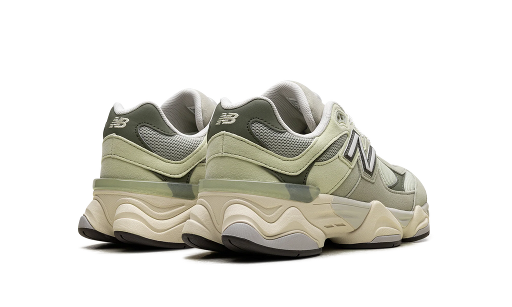 9060 GS "Olivine" GC9060EE