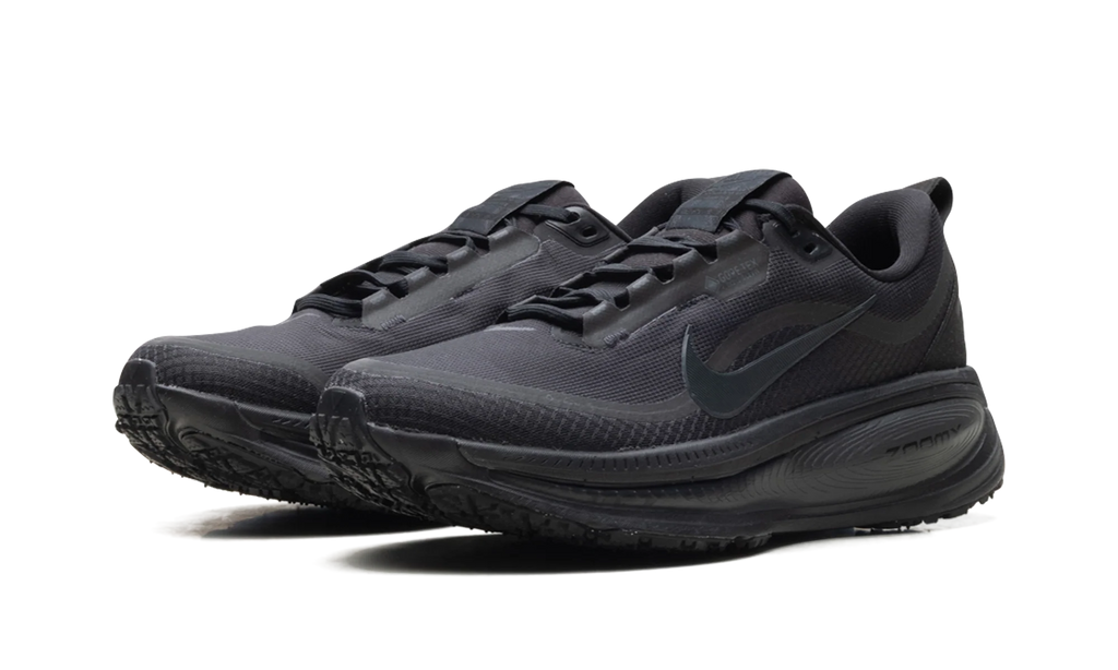 Vomero 18 Gore-Tex "Black Anthracite" HQ7001 001