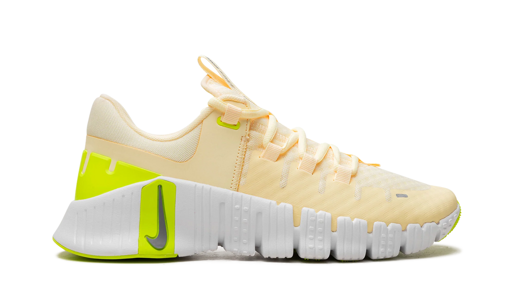 Free Metcon 5 WMNS "Citron Tint Volt" DV3950 800