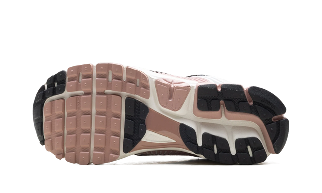 Zoom Vomero 5 WMNS "Sail Particle Pink" HF1877 102