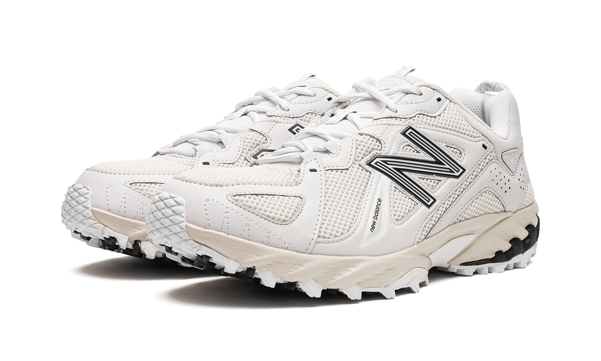 610 "Nimbus Cloud White" ML610TBA