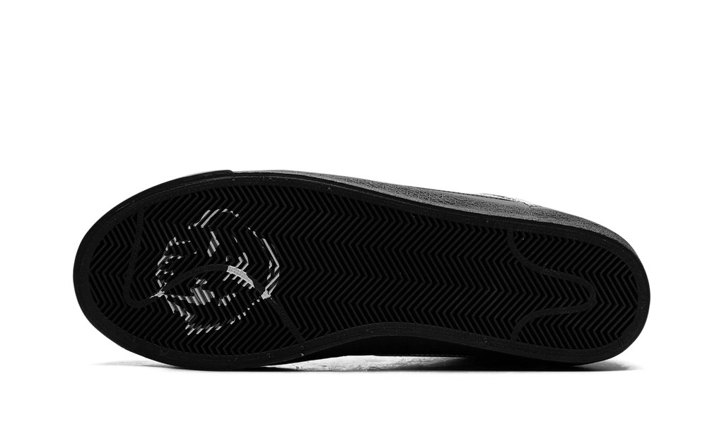 SB Zoom Blazer Low "Dancer Skateboards" HJ6703 001