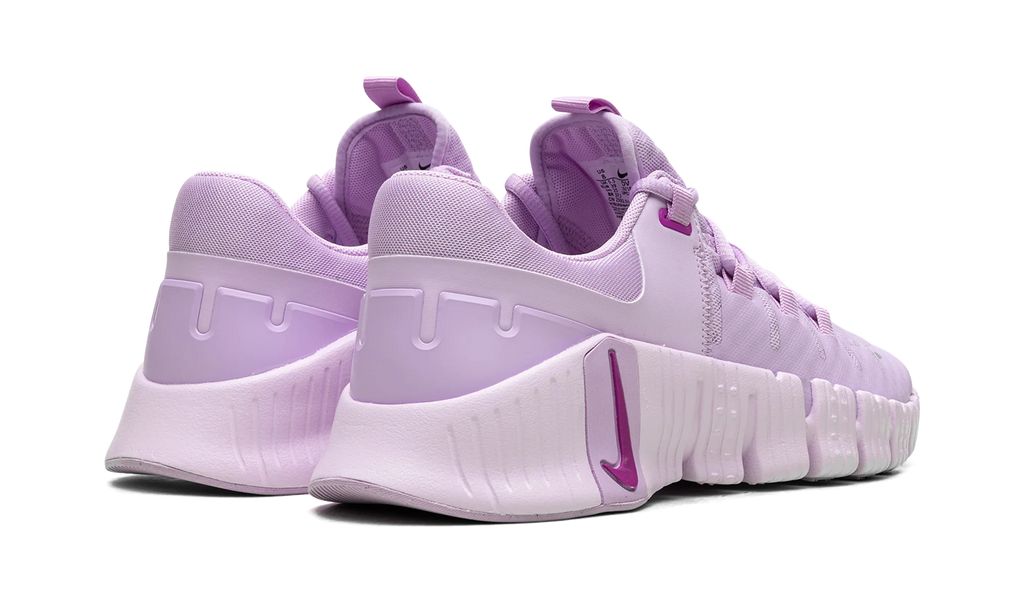 Free Metcon 5 Wmns "Bloom" DV3950 502