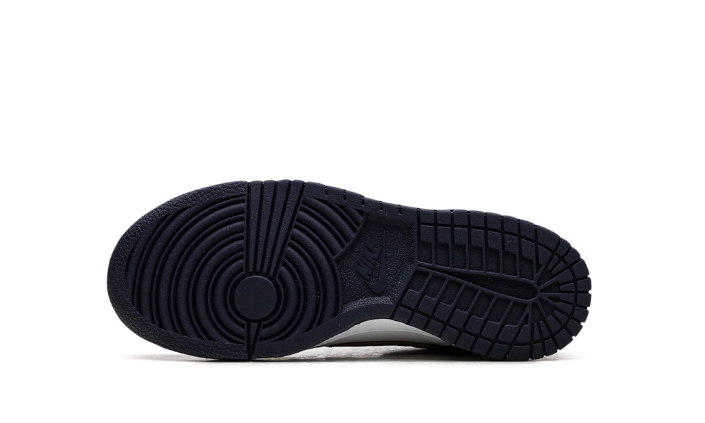 Dunk Low GS "Midnight Navy Wheat" FB9109 111
