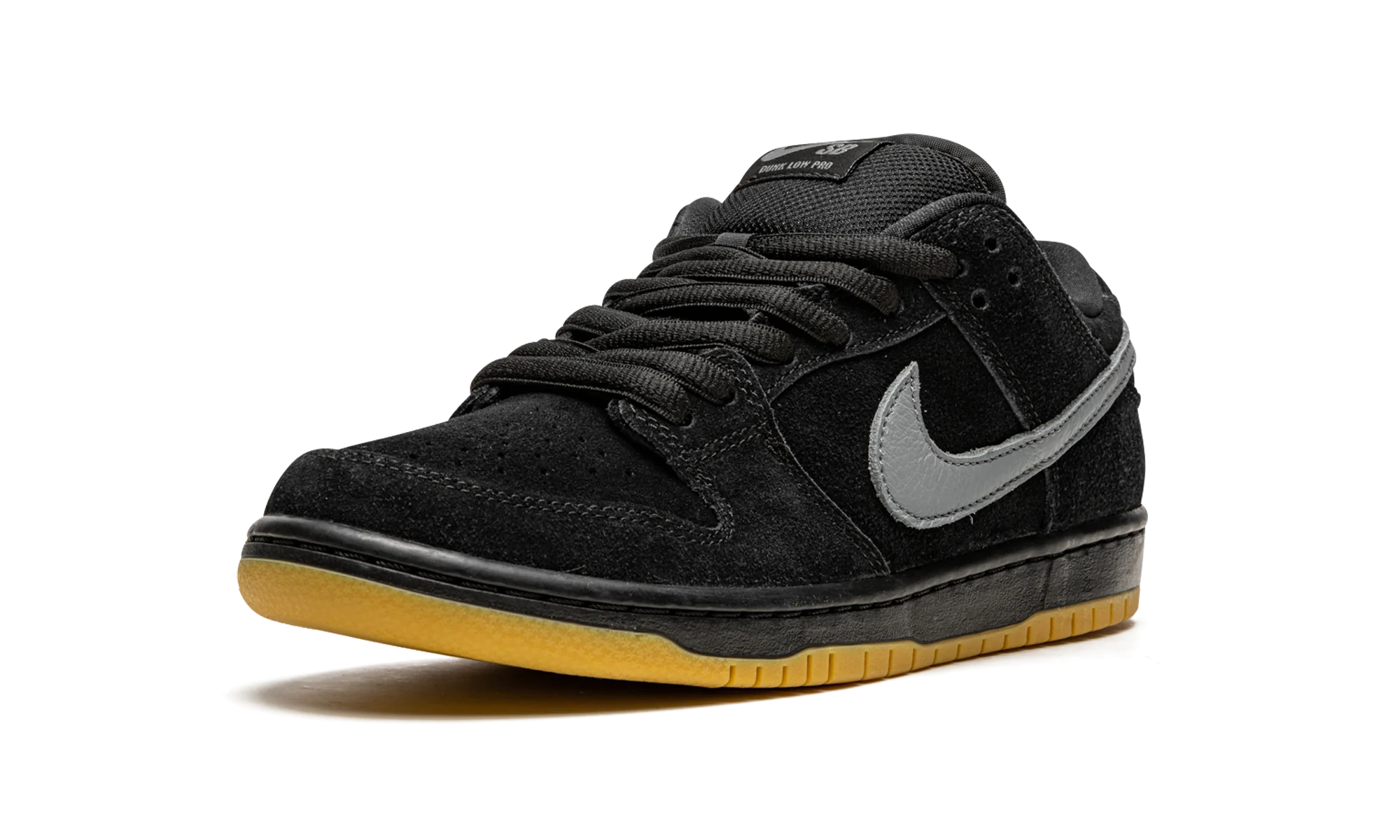 SB Dunk Low Pro "Fog" BQ6817 010
