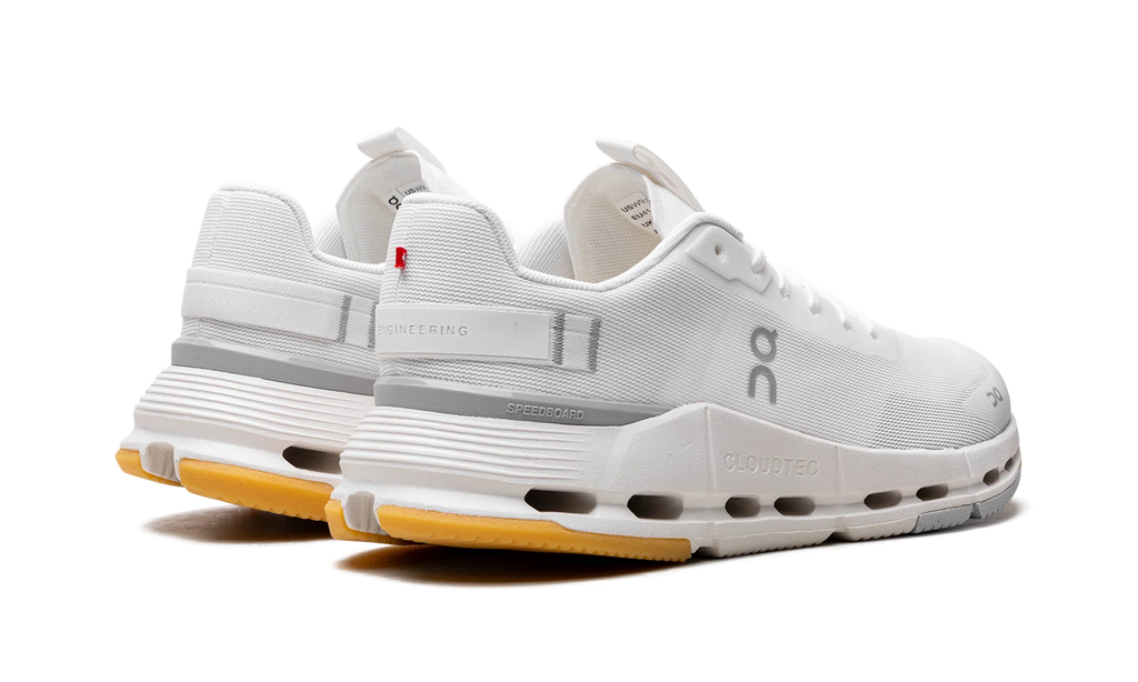 Cloudnova Form 2 WMNS "White Ivory" 3WE30170924