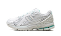 1906R "White / Deep End" U19061HV