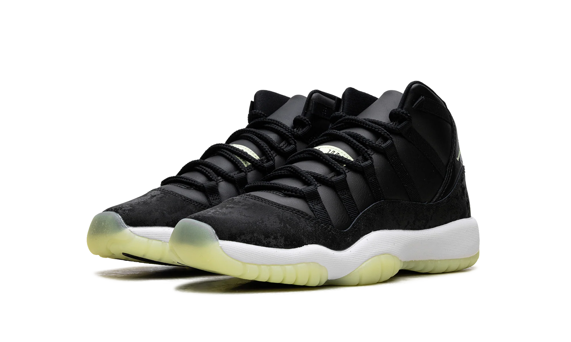 Air Jordan 11 GS "Barely Volt" IB1378 001
