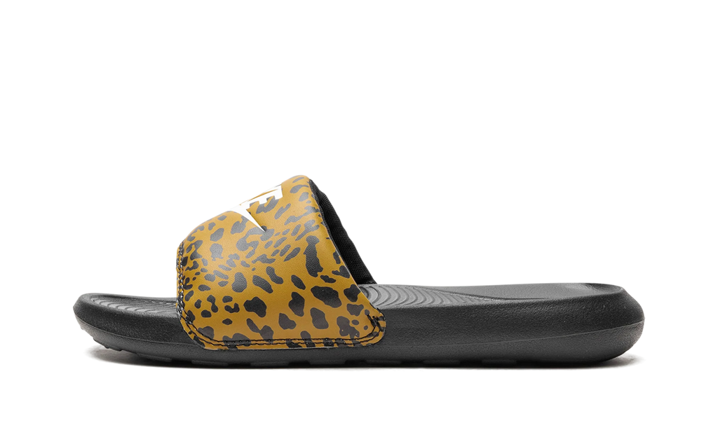 VICTORI ONE MNS WMNS "Cheetah Print" CN9676 700