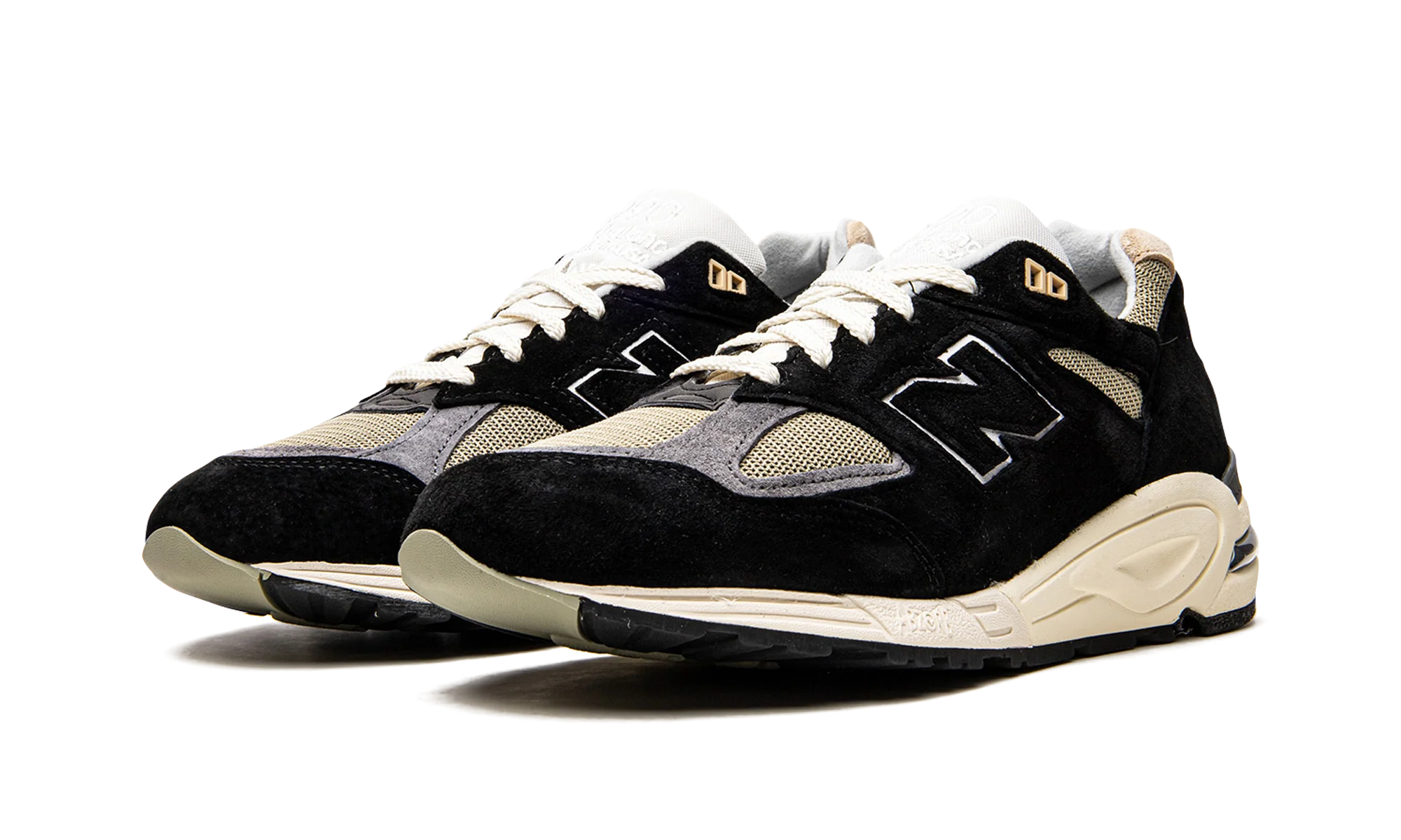 990 v2 "Teddy Santis - Black" M990TE2