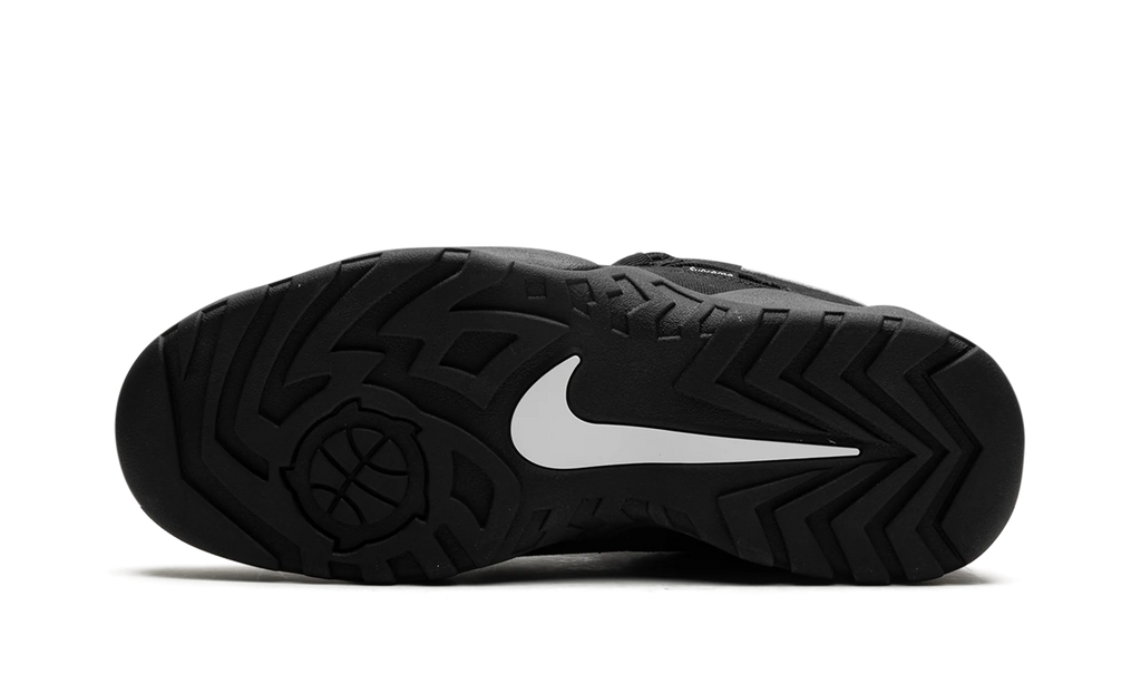 SB Darwin Low "Supreme - Black" FQ3000 001