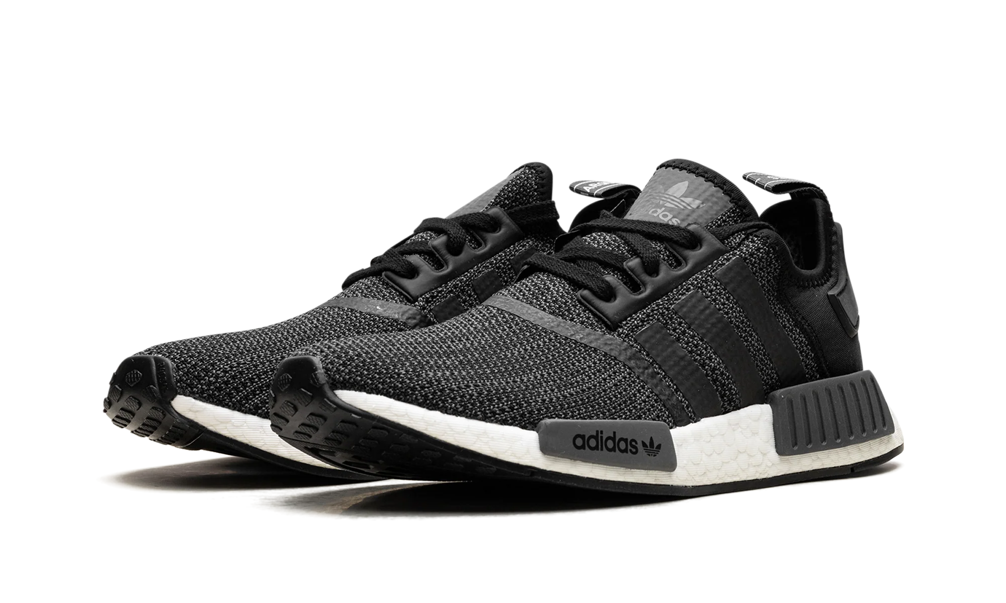 NMD_R1 "Core Black Carbon" B79758