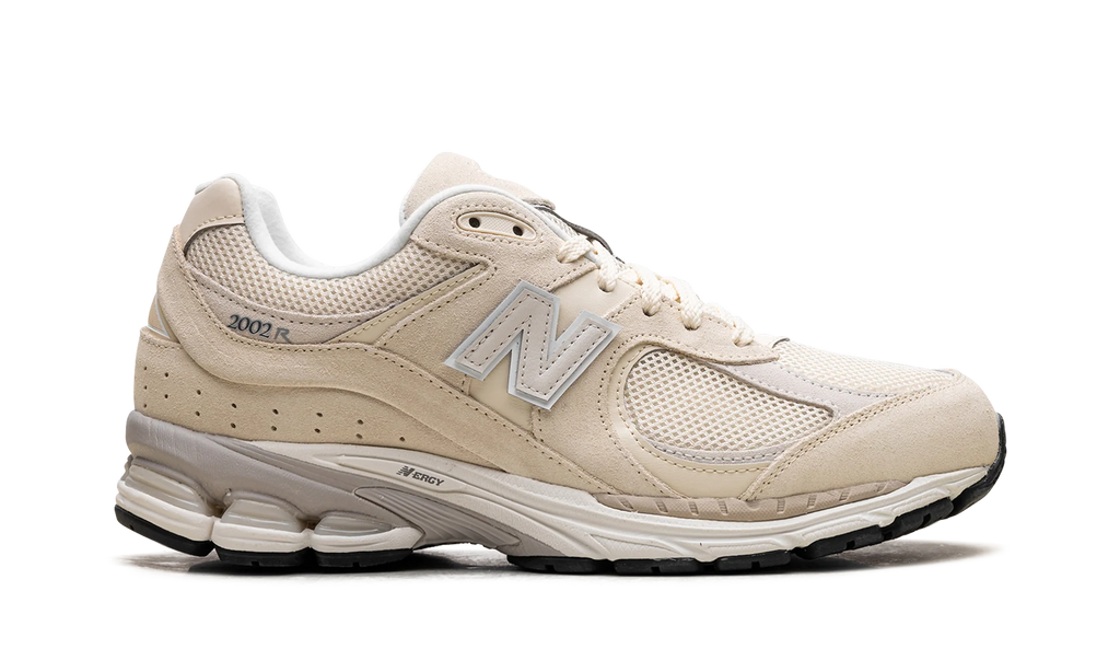 2002R "Beige" M2002RFI