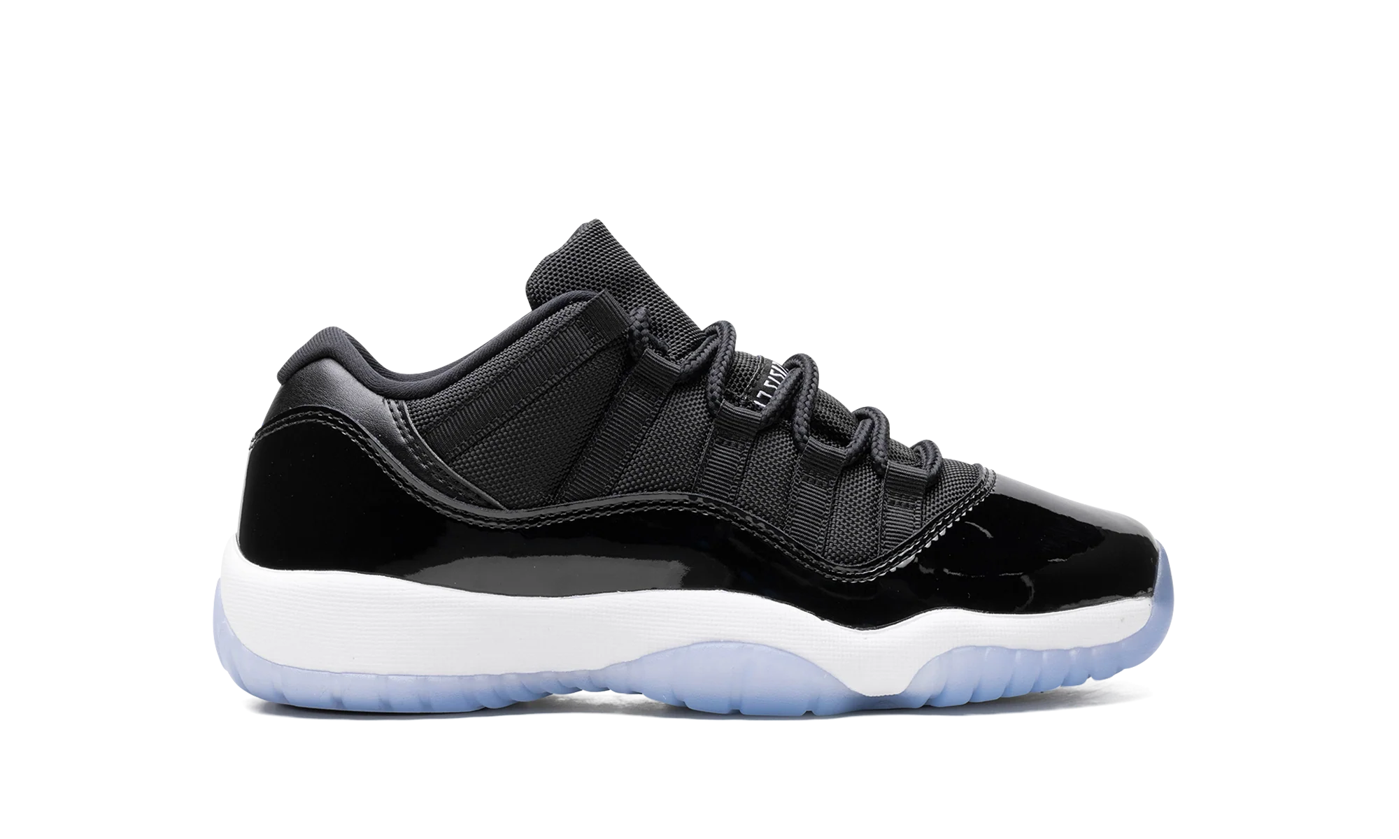 Air Jordan 11 GS "Space Jam" FV5121 004