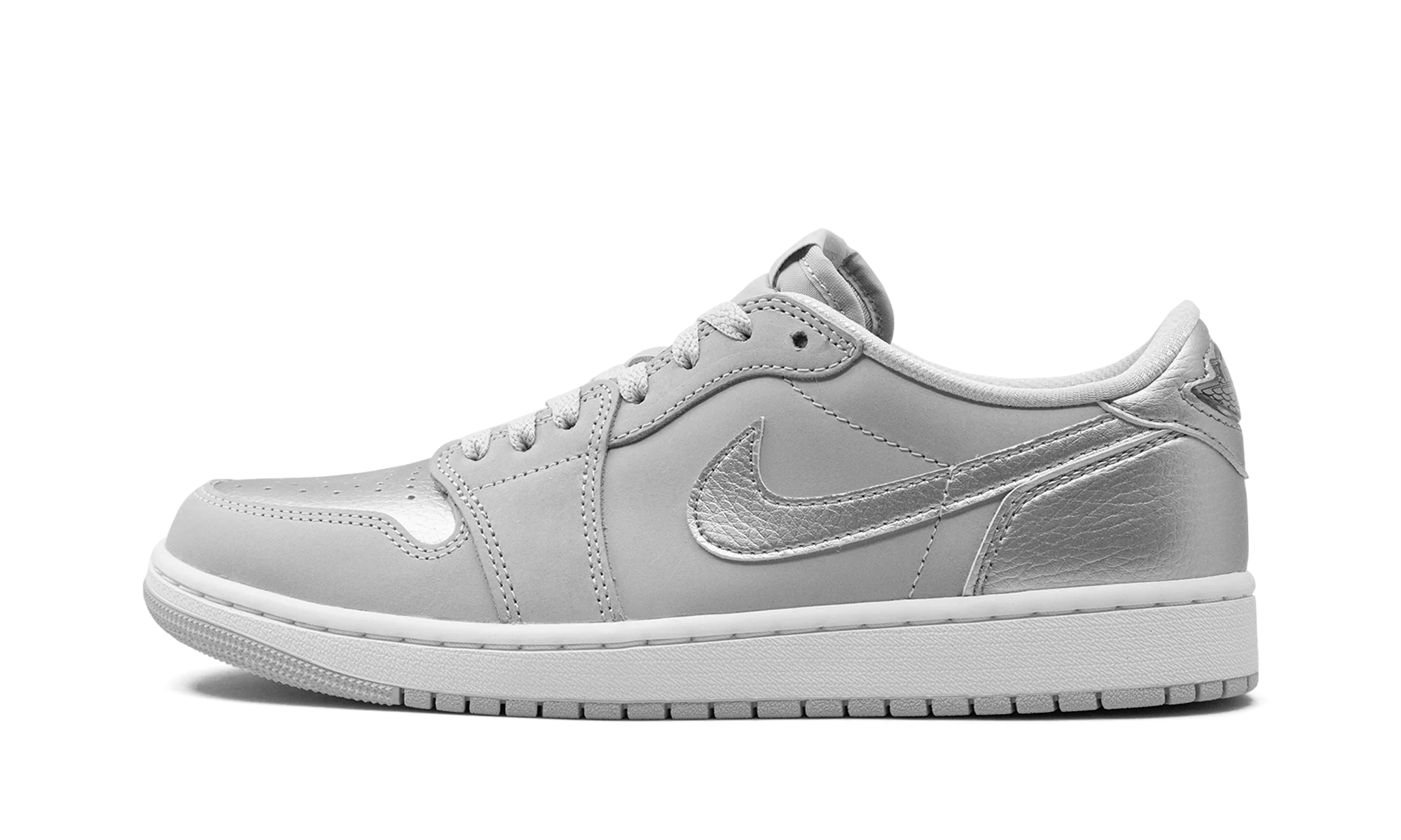 Air Jordan 1 Low "Metallic Silver" CZ0790 002