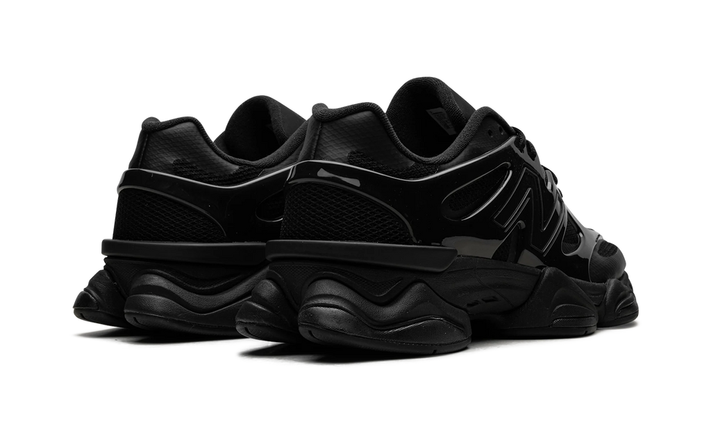 9060 "Sea Stone Black" U9060IMA