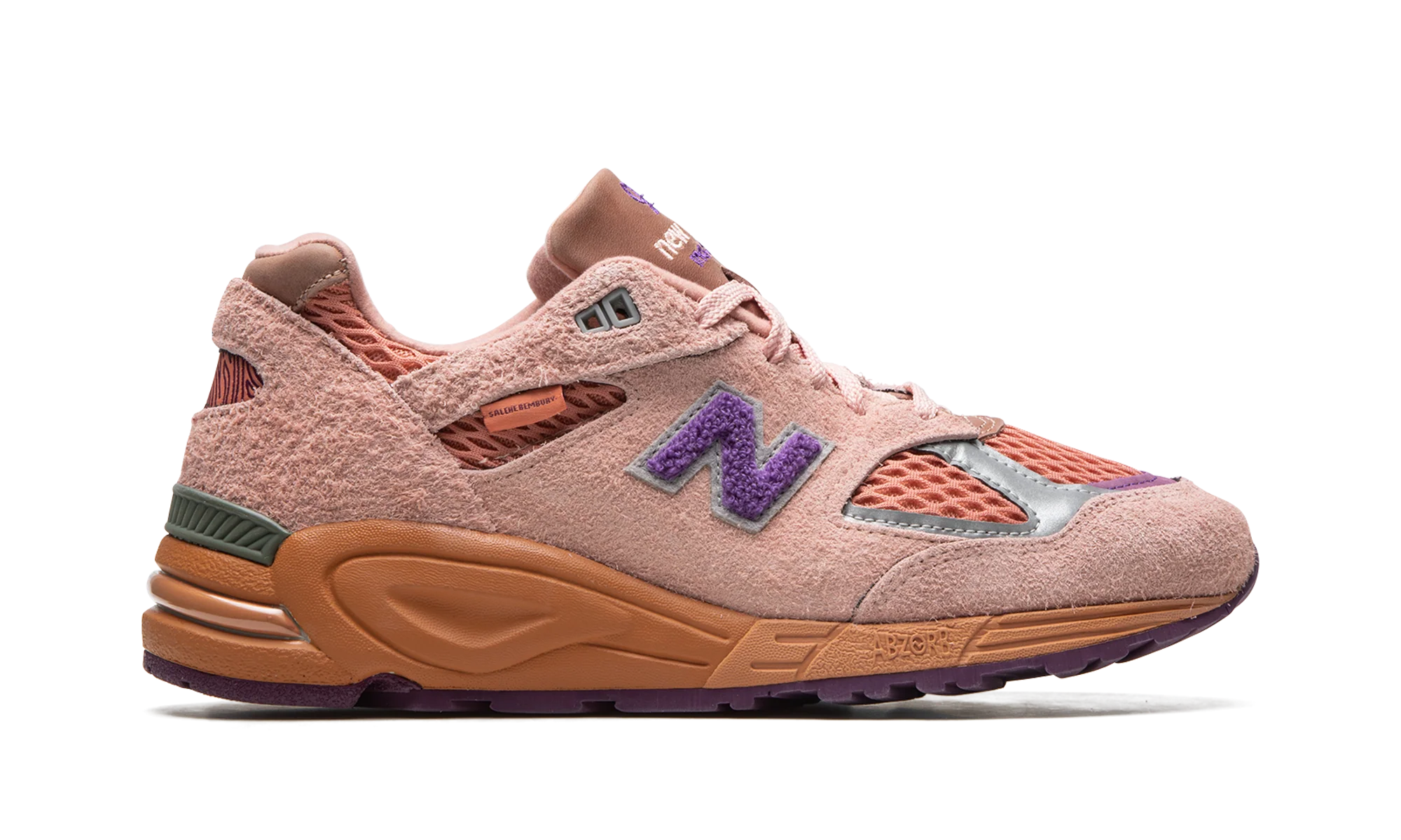 990 V2 "Salehe Bembury - Sand Be The Time" M990SB2